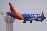 N422WN @ KBOI - Landing RWY 28L. - by Gerald Howard