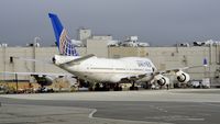 N175UA @ KSFO - SFO 2017. - by Clayton Eddy