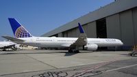 N77865 @ KSFO - SFO 2017. - by Clayton Eddy