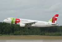 CS-TNM @ ESSA - TAP Portugal - by Jan Buisman