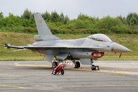 FA-134 @ LFBD - Belgian Air Force SABCA F-16AM Fighting Falcon, Flight line, Bordeaux-Mérignac BA 106 (LFBD-BOD) - by Yves-Q