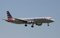N195UW @ KDFW - Airbus A321 - by Mark Pasqualino