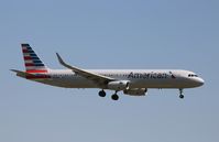 N900UW @ KDFW - Airbus A321 - by Mark Pasqualino