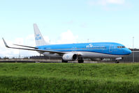 PH-BXW @ EHAM - KLM Boeing 737