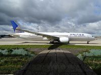N26967 @ LFPG - CDG Terminal 1, United Airlines UA914 departure to Washington (IAD) - by JC Ravon - FRENCHSKY