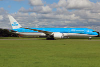 PH-BHH @ EHAM - SPL/EHAM - by Jeroen Stroes
