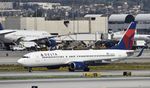 N3752 @ KLAX - Arrived at LAX on 25L - by Todd Royer