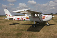 F-BXQT @ LFOQ - Parked - by Romain Roux
