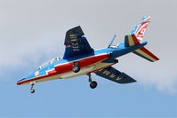 E146 @ LFBD - Dassault-Dornier Alpha Jet E (F-UHRR), Athos 09 of Patrouille de France 2017, On final rwy 23, Bordeaux-Mérignac Air Base 106 (LFBD-BOD) Open day 2017 - by Yves-Q