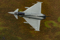 ZJ802 - Low level in the Mach Loop - by Naiad Photography