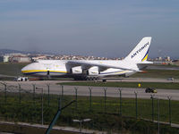 UR-82029 @ LPPT - Going to the ramp. - by Nuno Filipe Lé Freitas