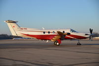 HB-FVC @ EDDK - Pilatus PC-12-47E - Pilatus Flugzeugwerke AG - 1002 - HB-FVC - 19.01.2017 - CGN - by Ralf Winter