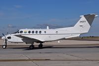 84-24377 @ KBOI - Taxiing to the south GA ramp. - by Gerald Howard
