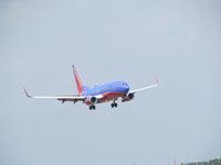 N716SW @ 8300 - Landing