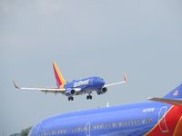 N435WN @ 8300 - Landing