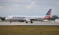 N148AN @ MIA - American - by Florida Metal