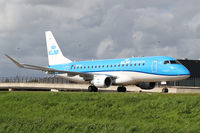 PH-EXI @ EHAM - KLM Cityhopper ERJ-170