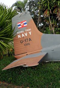 1306 - Tail, Royal Thai Navy Memorial , Sattahip / Thailand - by Gerhard Ruehl