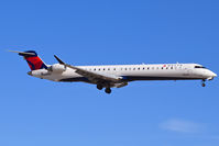 N823SK @ KBOI - Landing RWY 10L. - by Gerald Howard