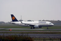 D-AIUG @ EKCH - D-AIUG taking off rw 22R