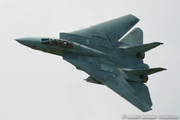 161416 @ KNTU - F-14B Tomcat 161416 AD-104 from VF-101 'Grim Rippers' NAS Oceana, VA