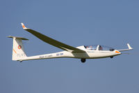 OO-YDH @ EBML - At Maillen. - by Raymond De Clercq