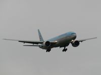HL8216 @ NZAA - on finals - by magnaman