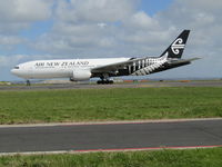 ZK-OKC @ NZAA - on taxy way - by magnaman
