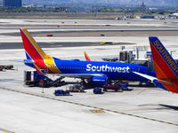 N763SW @ KPHX - Phoenix Sky Harbor - by Daniel Metcalf