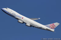 B-18709 @ KJFK - Boeing 747-409F/SCD - China Airlines Cargo  C/N 30766, B-18709 - by Dariusz Jezewski www.FotoDj.com