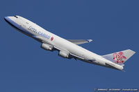 B-18709 @ KJFK - Boeing 747-409F/SCD - China Airlines Cargo  C/N 30766, B-18709 - by Dariusz Jezewski www.FotoDj.com