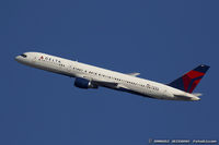 N684DA @ KJFK - Boeing 757-232 - Delta Air Lines  C/N 27104, N684DA