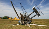 HA-MZP @ LHKV - Kaposújlak Airport, Hungary - 2017-06-23. Due to wind storms in Kaposújlak, it broke down on the ground. - by Attila Groszvald-Groszi