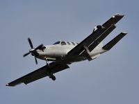 33 @ LFBD - COTAM landing runway 23 - by JC Ravon - FRENCHSKY