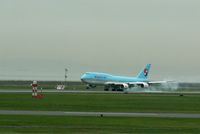 HL7644 @ YVR - KE71 from Incheon - by Manuel Vieira Ribeiro