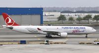 TC-LNC @ KJFK - AAviationDay organized by American Airlines