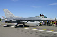 88-0404 @ KSCH - F-16C Fighting Falcon 88-0404 FM from 482nd FS Makos 93rd FW Homestead ARB, FL
