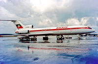 LZ-BTE @ HEL - Helsinki 14.7.86 - by leo larsen