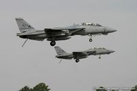 163224 @ KNTU - F-14B Tomcat 163224 AC-107 from VF-32 'Swordsmen' NAS Oceana, VA