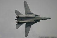 163225 @ KNTU - F-14B Tomcat 163225 AD-106 from VF-101 'Grim Rippers' NAS Oceana, VA