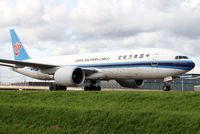 B-2071 @ EHAM - China Southern Cargo Boeing 777