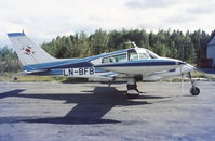 LN-BFB @ HMR - Hamar Norway 10.9.1986 - by leo larsen