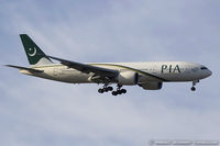 AP-BGY @ KJFK - Boeing 777-240/LR - Pakistan International Airlines - PIA  C/N 33781, AP-BGY - by Dariusz Jezewski www.FotoDj.com