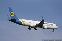 UR-GEB @ KJFK - Boeing 767-33A/ER - Ukraine International Airlines - UIA  C/N 25530, UR-GEB - by Dariusz Jezewski www.FotoDj.com