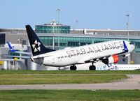 LN-RRL @ EGCC - At Manchester - by Guitarist