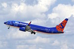 N819SY @ KMSP - at Minneapolis- St,Paul International Airport - by Terry Fletcher