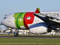 CS-TOX @ LPPT - TAP Air Portugal TP364 departure to London (LHR) - by JC Ravon - FRENCHSKY