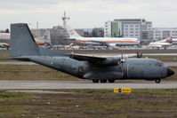 R1 @ LFBO - Taxiing - by micka2b
