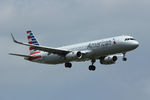 N143AN @ DFW - Arriving at DFW Airport