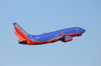 N452WN @ KLAS - Boeing 737-700 - by Mark Pasqualino